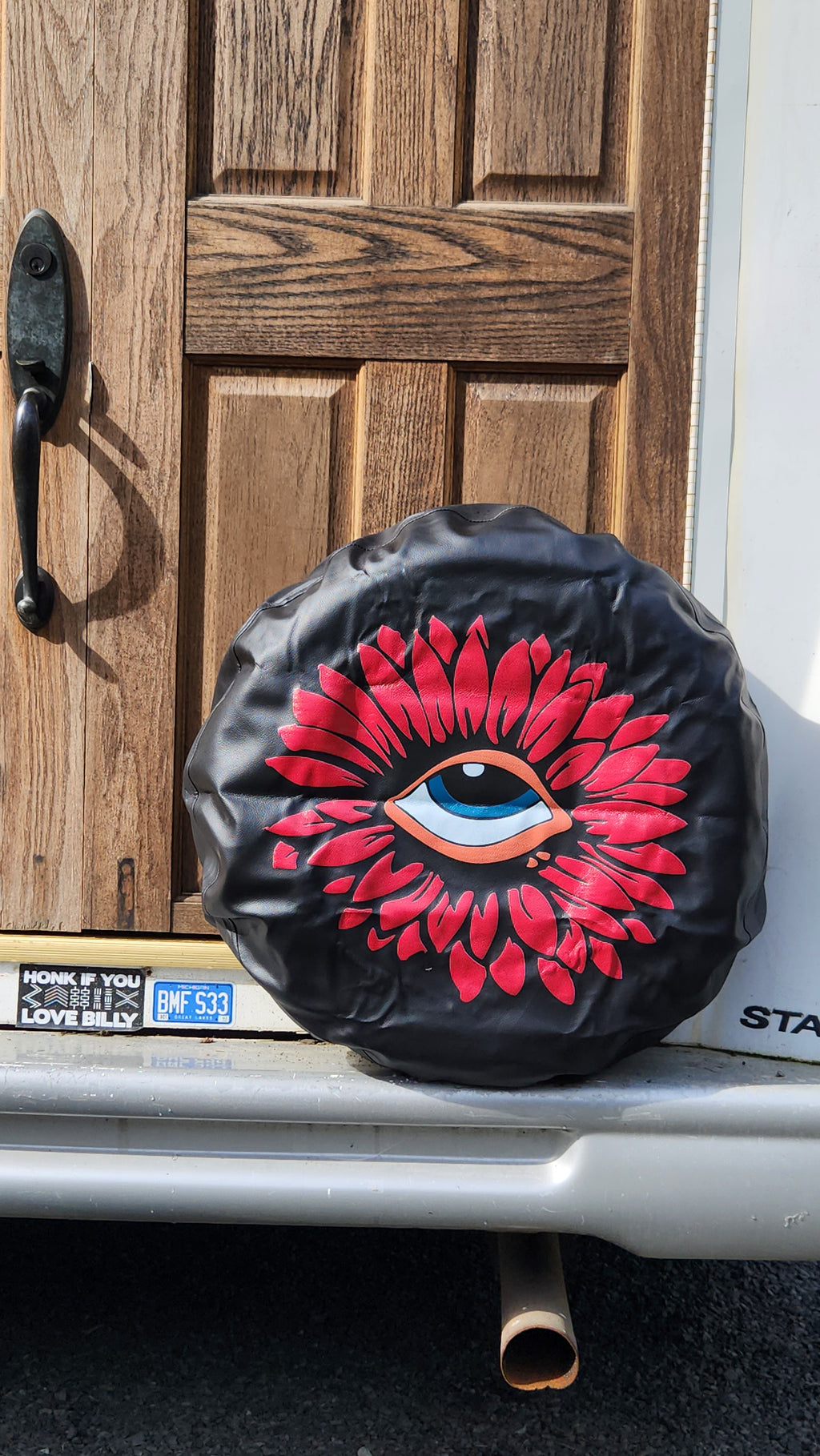 Daisy Eye Spare Tire Cover